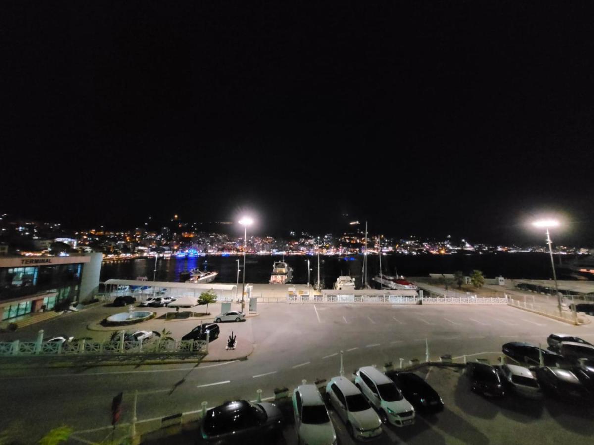 Saranda Seacret Suites Exterior photo